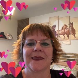 Meet your Posher, Guylaine